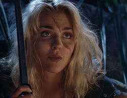 extant_XenaWarriorPrincess_2x14-ANecessaryEvil_02607
