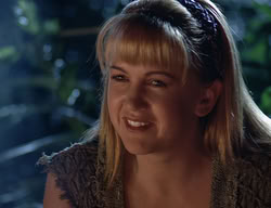 extant_XenaWarriorPrincess_2x14-ANecessaryEvil_02610