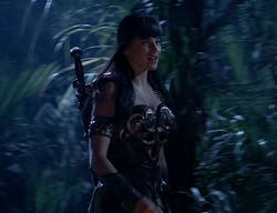 extant_XenaWarriorPrincess_2x14-ANecessaryEvil_02618