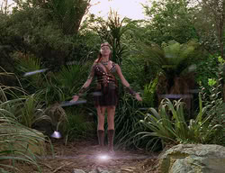 extant_XenaWarriorPrincess_2x14-ANecessaryEvil_02804