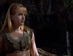 extant_XenaWarriorPrincess_2x14-ANecessaryEvil_02856