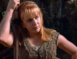 extant_XenaWarriorPrincess_2x14-ANecessaryEvil_02916