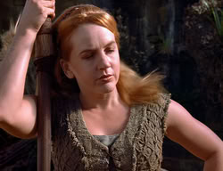 extant_XenaWarriorPrincess_2x14-ANecessaryEvil_02922