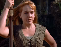 extant_XenaWarriorPrincess_2x14-ANecessaryEvil_02923
