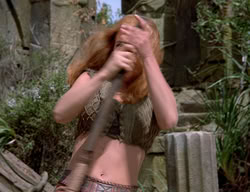 extant_XenaWarriorPrincess_2x14-ANecessaryEvil_02934