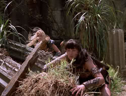 extant_XenaWarriorPrincess_2x14-ANecessaryEvil_02939