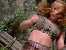 extant_XenaWarriorPrincess_2x14-ANecessaryEvil_02944