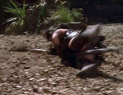 extant_XenaWarriorPrincess_2x14-ANecessaryEvil_03002