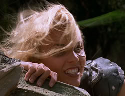 extant_XenaWarriorPrincess_2x14-ANecessaryEvil_03004