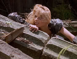 extant_XenaWarriorPrincess_2x14-ANecessaryEvil_03057