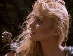 extant_XenaWarriorPrincess_2x14-ANecessaryEvil_03079