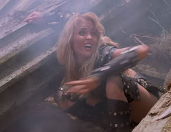 extant_XenaWarriorPrincess_2x14-ANecessaryEvil_03100
