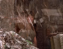 extant_XenaWarriorPrincess_2x14-ANecessaryEvil_03103