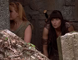 extant_XenaWarriorPrincess_2x14-ANecessaryEvil_03118