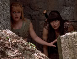 extant_XenaWarriorPrincess_2x14-ANecessaryEvil_03127