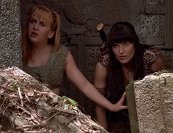 extant_XenaWarriorPrincess_2x14-ANecessaryEvil_03129