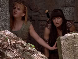 extant_XenaWarriorPrincess_2x14-ANecessaryEvil_03130