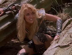 extant_XenaWarriorPrincess_2x14-ANecessaryEvil_03133