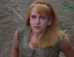 extant_XenaWarriorPrincess_2x14-ANecessaryEvil_03255
