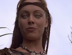 extant_XenaWarriorPrincess_2x14-ANecessaryEvil_03265