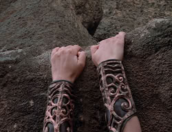 extant_XenaWarriorPrincess_2x14-ANecessaryEvil_03300