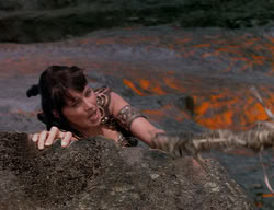 extant_XenaWarriorPrincess_2x14-ANecessaryEvil_03318