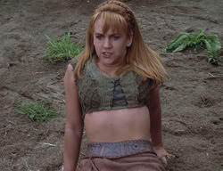 extant_XenaWarriorPrincess_2x14-ANecessaryEvil_03349