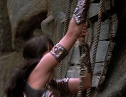 extant_XenaWarriorPrincess_2x14-ANecessaryEvil_03393