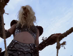 extant_XenaWarriorPrincess_2x14-ANecessaryEvil_03446