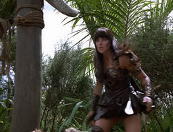 extant_XenaWarriorPrincess_2x14-ANecessaryEvil_03474