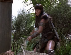 extant_XenaWarriorPrincess_2x14-ANecessaryEvil_03491