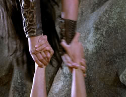 extant_XenaWarriorPrincess_2x14-ANecessaryEvil_03569