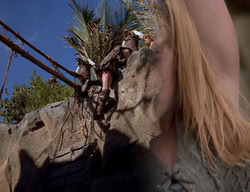 extant_XenaWarriorPrincess_2x14-ANecessaryEvil_03581