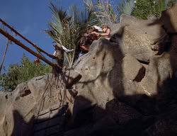 extant_XenaWarriorPrincess_2x14-ANecessaryEvil_03585