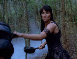 extant_XenaWarriorPrincess_2x15-ADayintheLife_00048