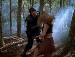 extant_XenaWarriorPrincess_2x15-ADayintheLife_00101