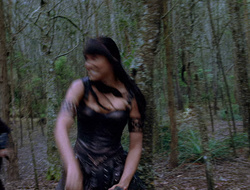 extant_XenaWarriorPrincess_2x15-ADayintheLife_00107