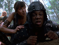 extant_XenaWarriorPrincess_2x15-ADayintheLife_00148