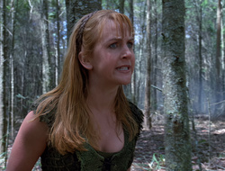 extant_XenaWarriorPrincess_2x15-ADayintheLife_00157