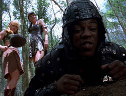 extant_XenaWarriorPrincess_2x15-ADayintheLife_00180