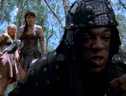 extant_XenaWarriorPrincess_2x15-ADayintheLife_00185