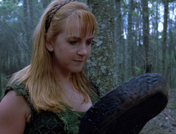 extant_XenaWarriorPrincess_2x15-ADayintheLife_00200