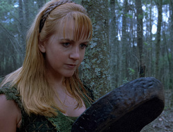 extant_XenaWarriorPrincess_2x15-ADayintheLife_00201