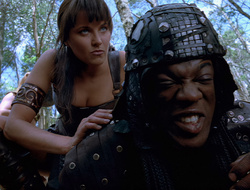 extant_XenaWarriorPrincess_2x15-ADayintheLife_00205