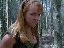 extant_XenaWarriorPrincess_2x15-ADayintheLife_00215