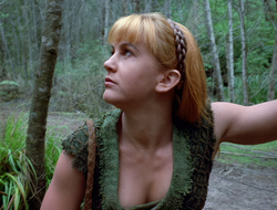 extant_XenaWarriorPrincess_2x15-ADayintheLife_00236