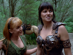 extant_XenaWarriorPrincess_2x15-ADayintheLife_00261