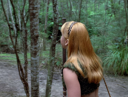 extant_XenaWarriorPrincess_2x15-ADayintheLife_00360