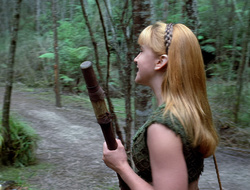 extant_XenaWarriorPrincess_2x15-ADayintheLife_00361