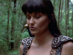 extant_XenaWarriorPrincess_2x15-ADayintheLife_00370